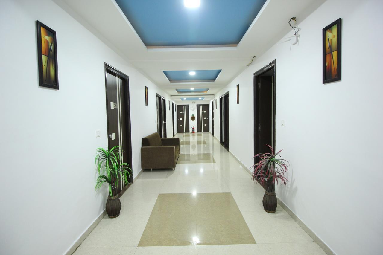 Hotel Hillton Gandhinagar Eksteriør billede