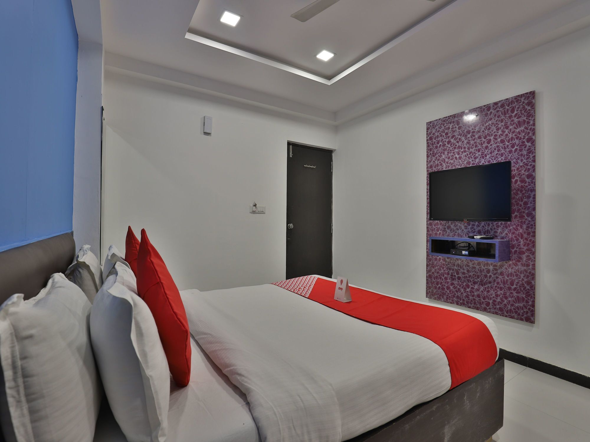Hotel Hillton Gandhinagar Eksteriør billede