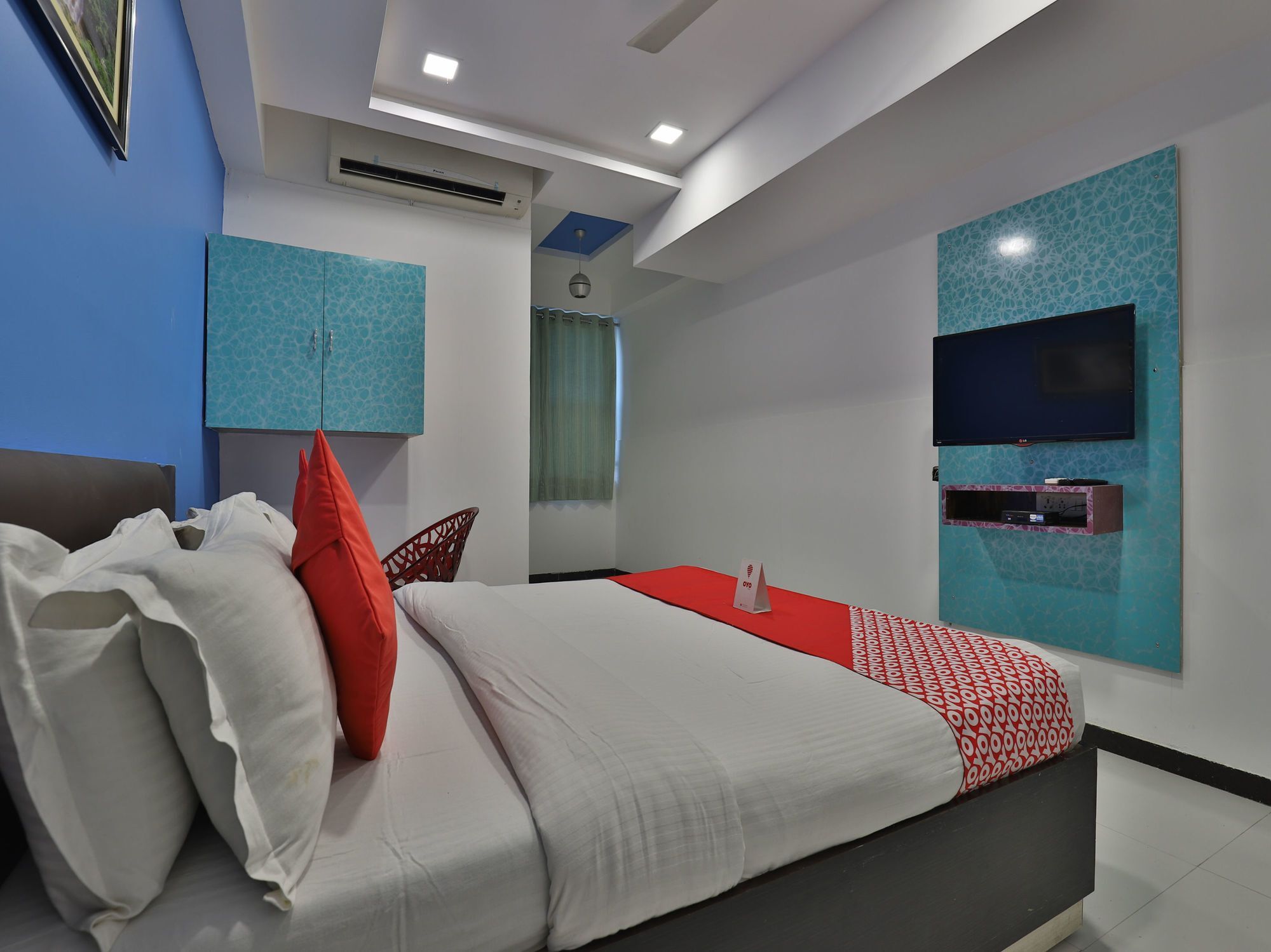 Hotel Hillton Gandhinagar Eksteriør billede