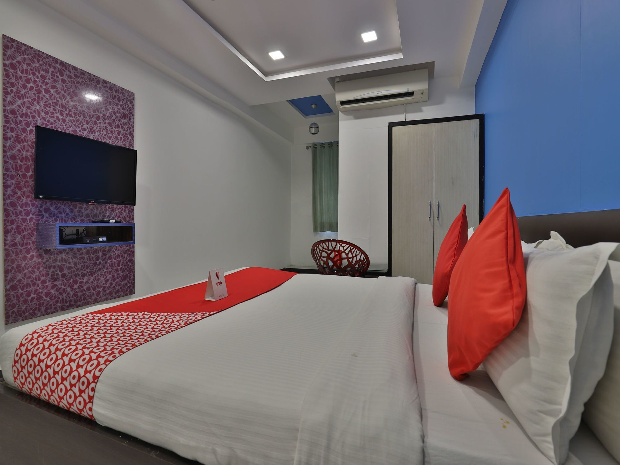 Hotel Hillton Gandhinagar Eksteriør billede